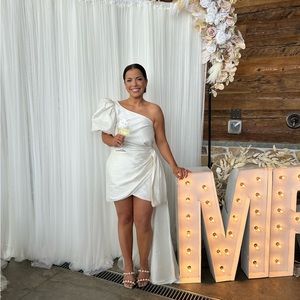 Sachin & Babi Dova Puffed One-Shoulder Bow Train Wrap Mini Dress WORN ONCE